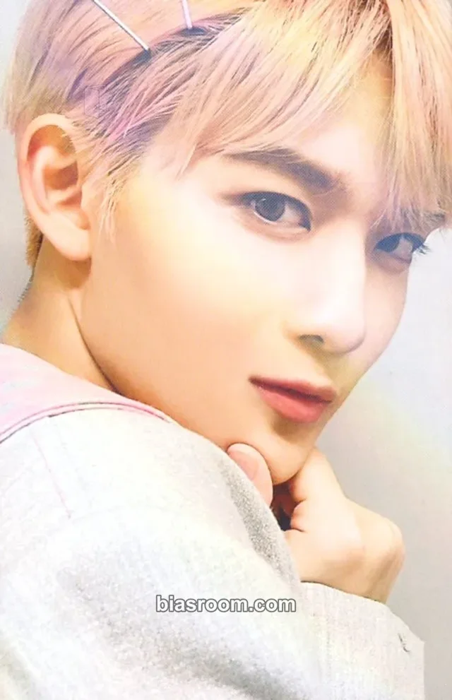 CIX - Jinyoung - HELLO Chapter Ø. Hello, Strange Dream Album pob (pre-order benefit) makestar holographic (hologram)