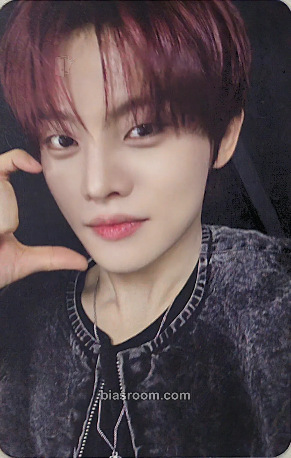 Jeon Minwook blackout Photocard - CLOSE YOUR EYES - CLOSE YOUR EYES K-pop photocard