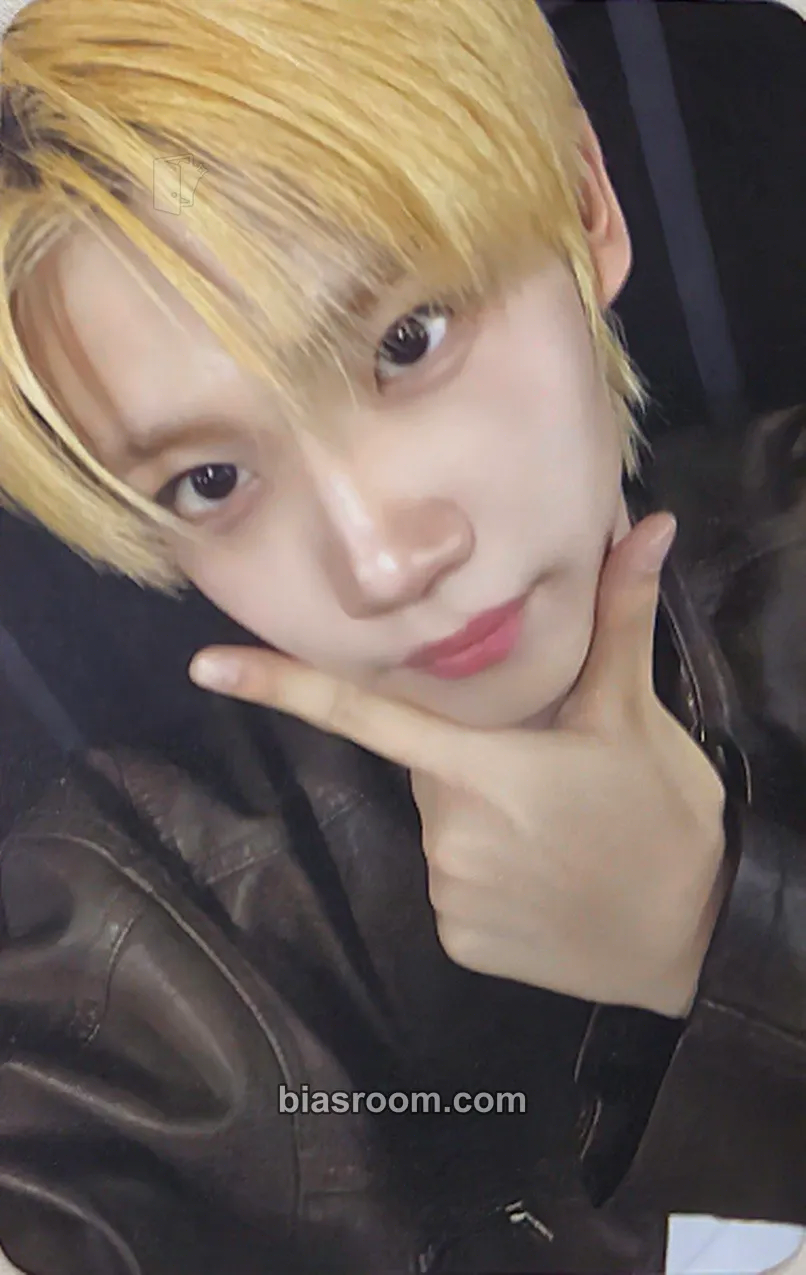 Kenshin blackout Photocard - CLOSE YOUR EYES - CLOSE YOUR EYES K-pop photocard