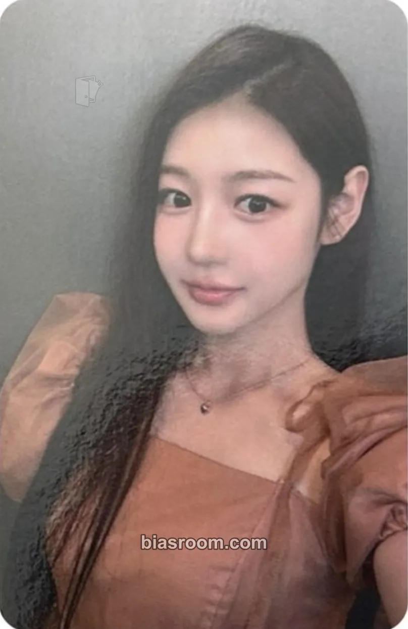 Yewon Love Tune Photocard - FIFTY FIFTY - FIFTY FIFTY K-pop photocard