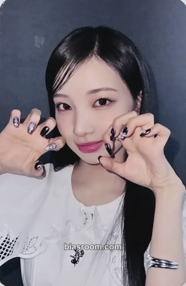 Woni Re:Scene Photocard - RESCENE - RESCENE K-pop photocard