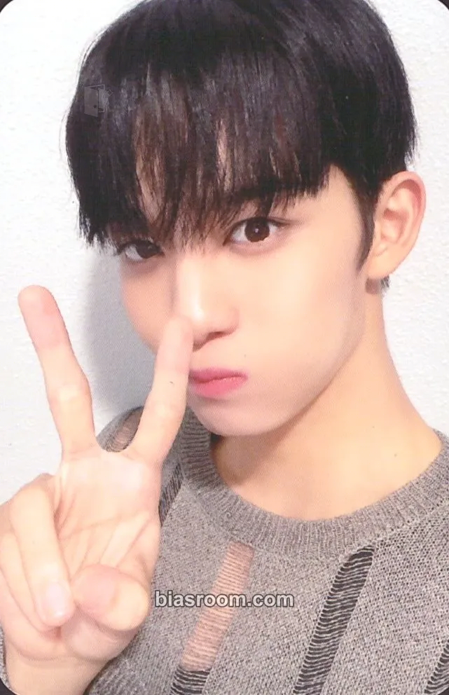 Jinyoung ‘OK’ Prologue: Be OK Photocard - CIX - CIX K-pop photocard