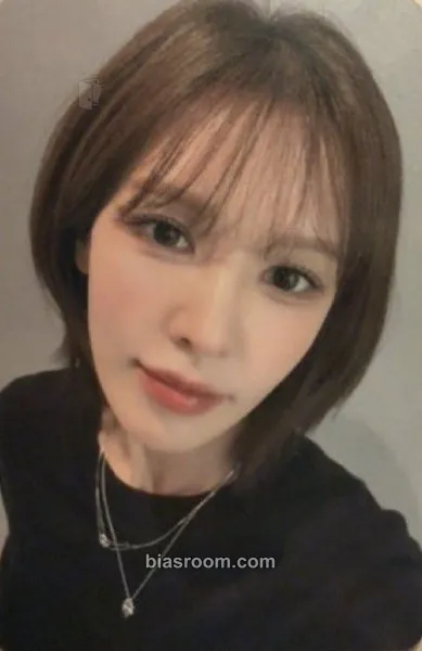 Wendy Cerulean Verge Photocard - Red Velvet - Red Velvet K-pop photocard