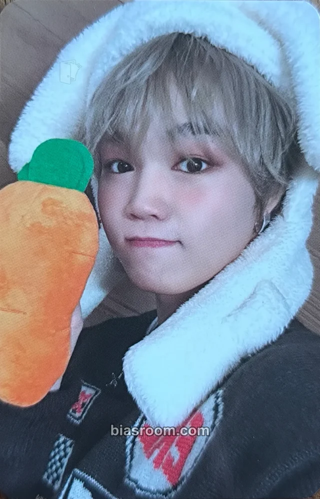 Eunho Younite Y K-pop photocard