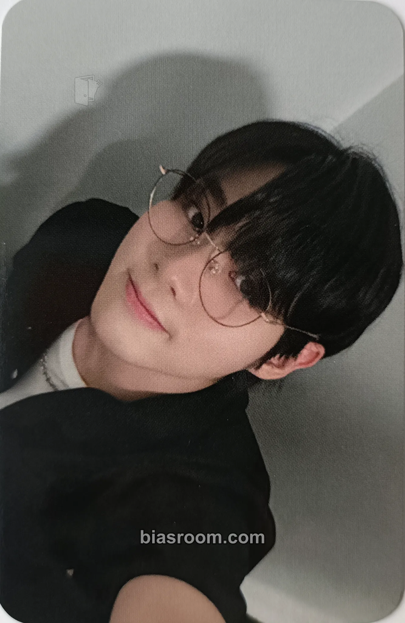 Hyunwoong WE:DISCONNECT Photocard - N.TOP - N.TOP K-pop photocard