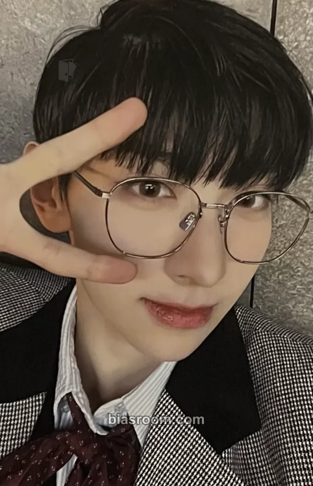 BLITZERS - Sya - Macarena Album album photocard
