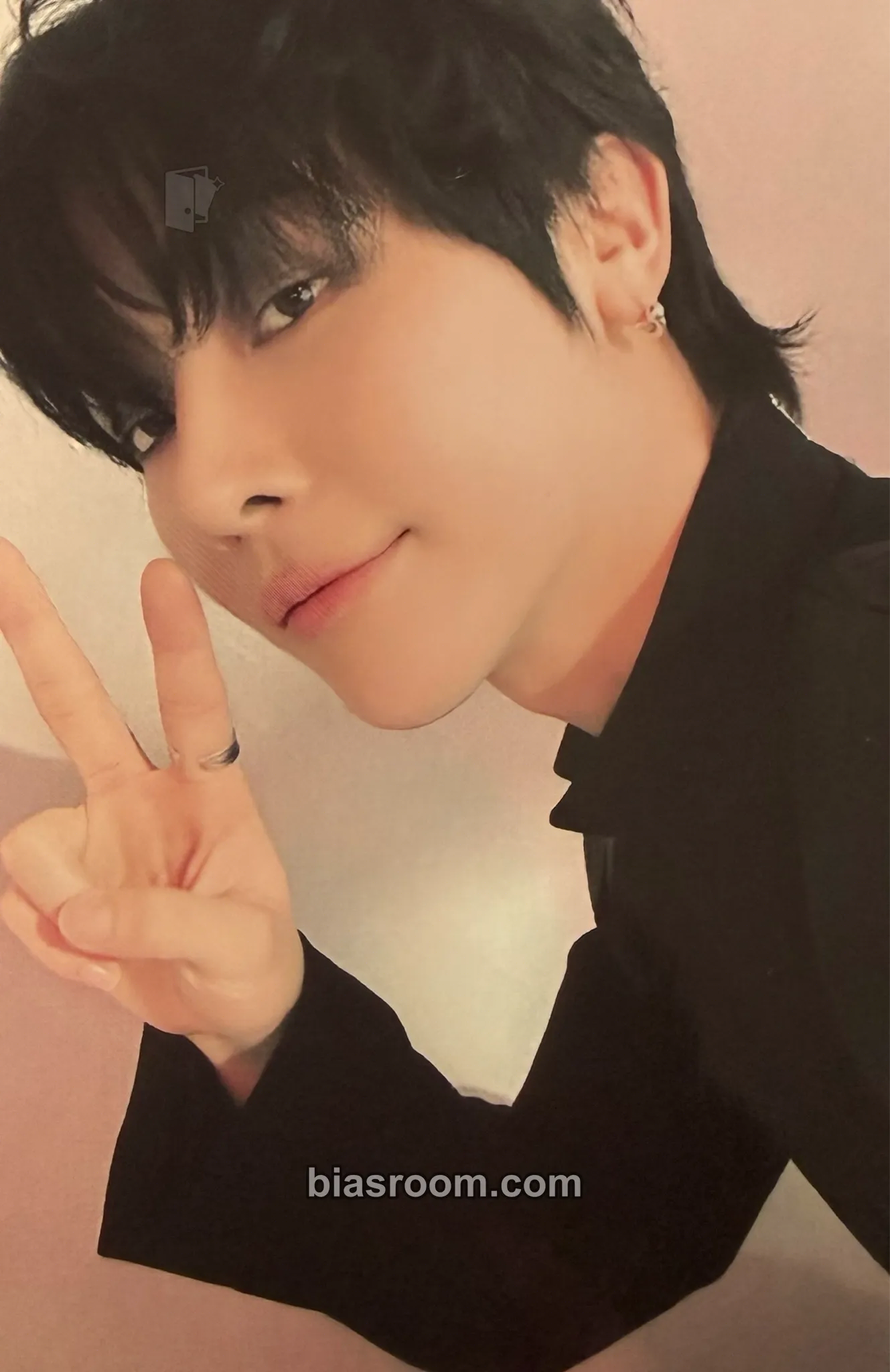 Nicholas Go in Blind - EP Photocard - &TEAM - &TEAM K-pop photocard