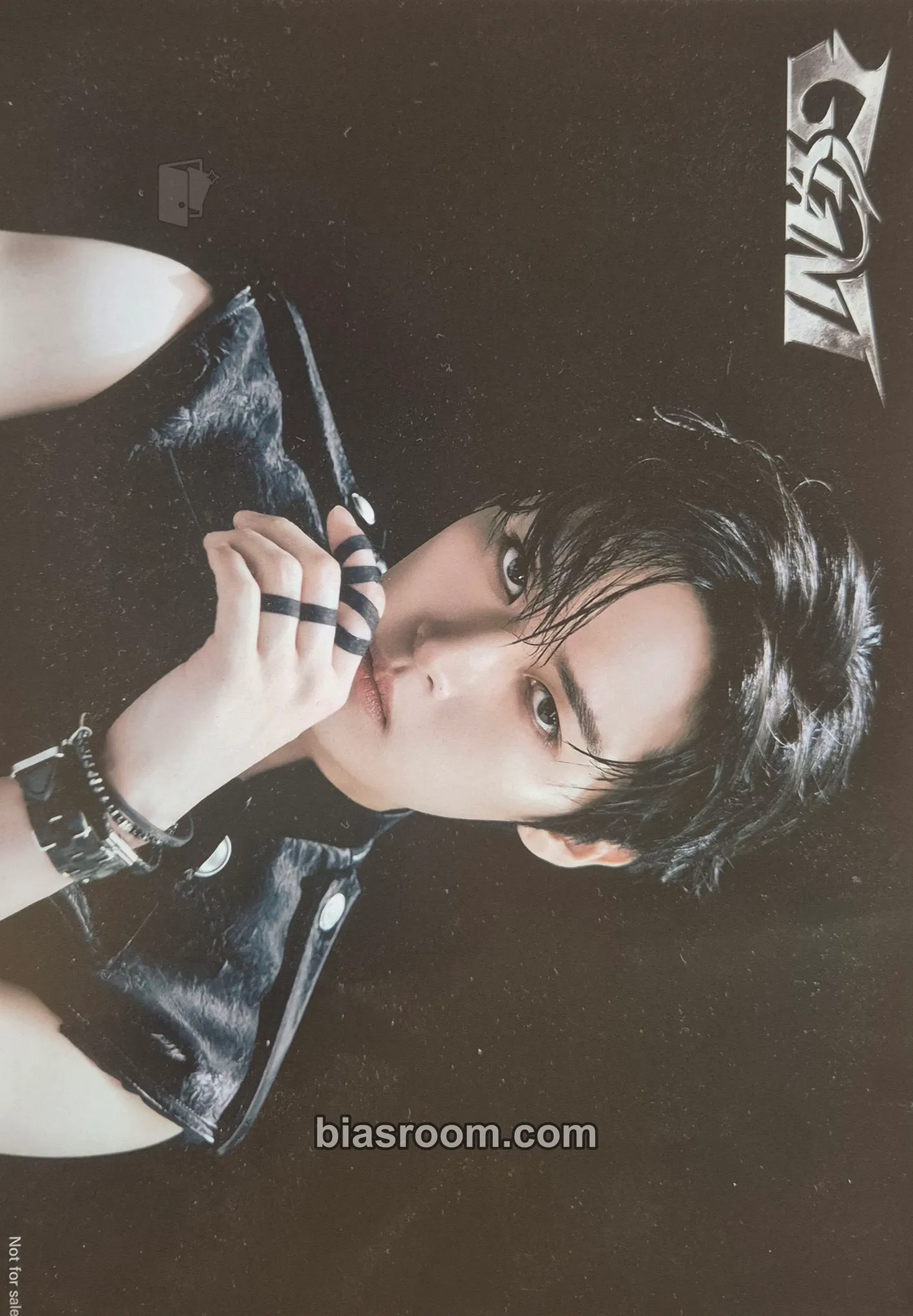 Lee Know GIANT Photocard - Stray Kids - Stray Kids K-pop photocard