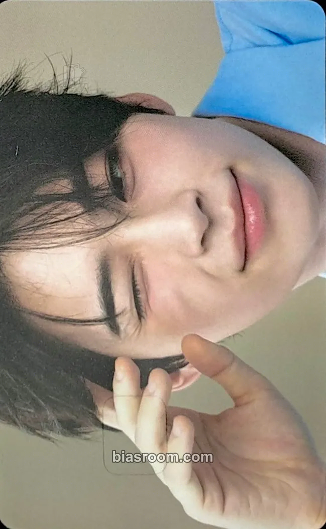 Hanbin Sung Hanbin & Seok Matthew x GIVERNY Photocard - ZEROBASEONE - ZEROBASEONE K-pop photocard