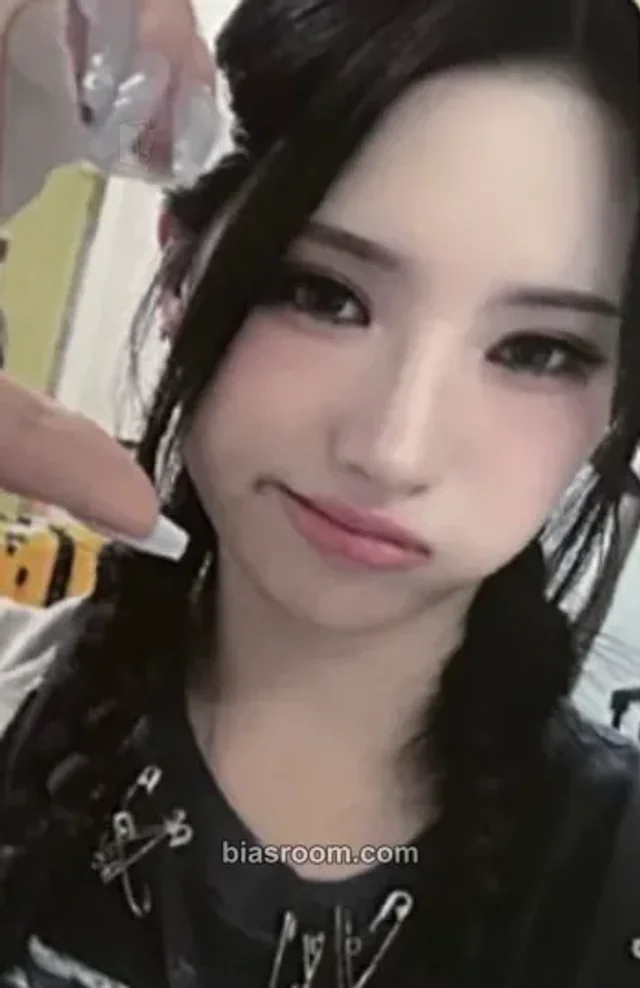 iii - Taeri - Re:al iii Album 1st music round 2 video call (fancall)