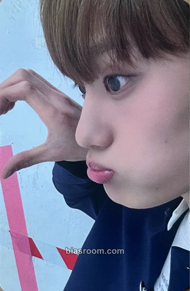 TIOT - Kum Junhyeon - Frame the Blueprint : Prelude to Possibilities Album album photocard double-sided