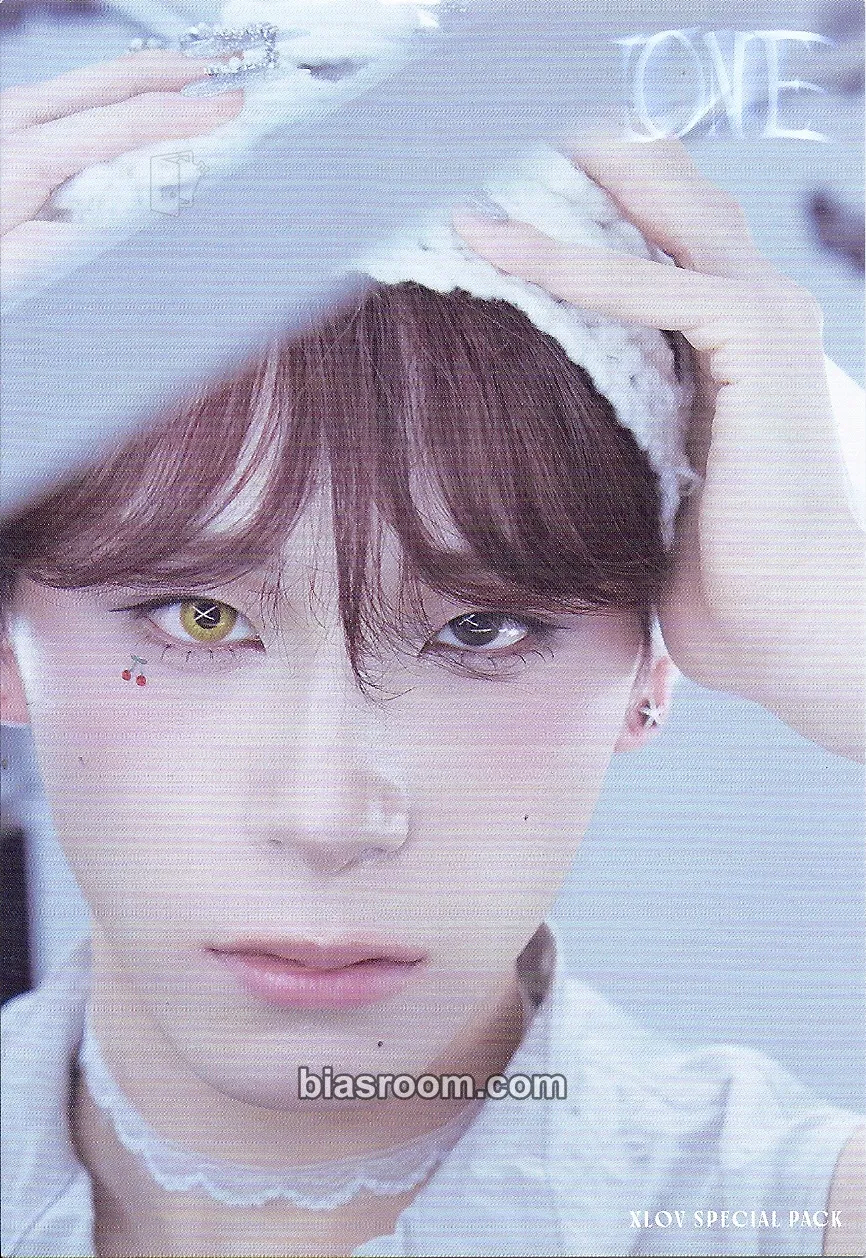 Haru I ONE Photocard - XLOV - XLOV K-pop photocard