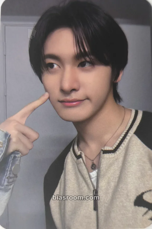 TRENDZ - Eunil - GLOW Tour in Europe pt.2 - Crime Event merch photocard