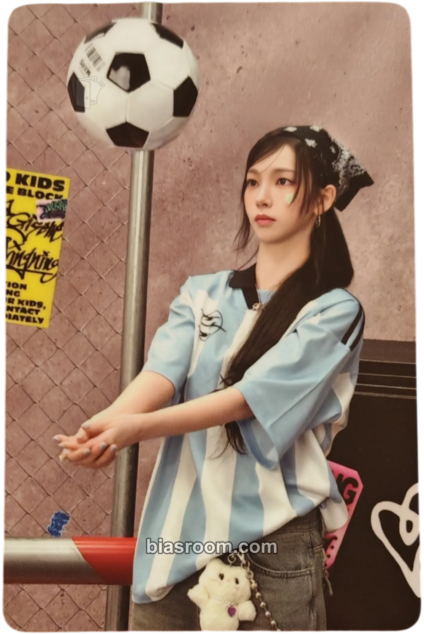 Karina Season's Greetings (2025) Photocard - aespa - aespa K-pop photocard