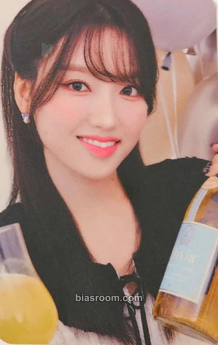 Go Won LOVESSEMBLE Party MD Photocard - Loossemble - Loossemble K-pop photocard