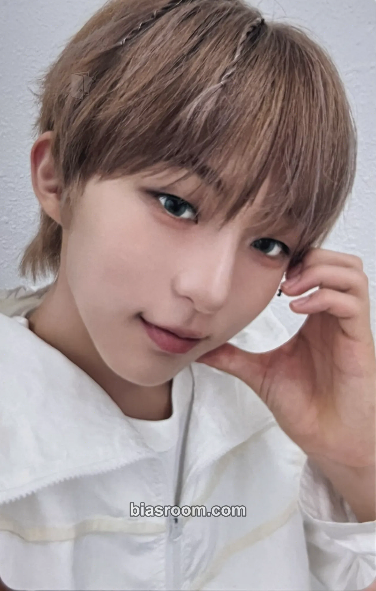 Miraku Nova Academia Photocard - NouerA - NouerA K-pop photocard
