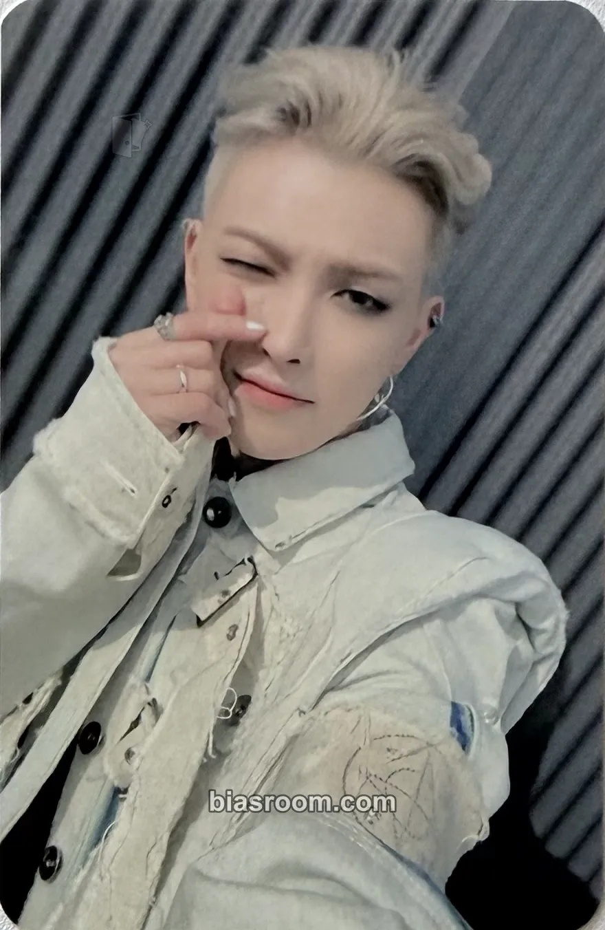 Hongjoong ZERO : FEVER Part.2 Photocard - ATEEZ - ATEEZ K-pop photocard