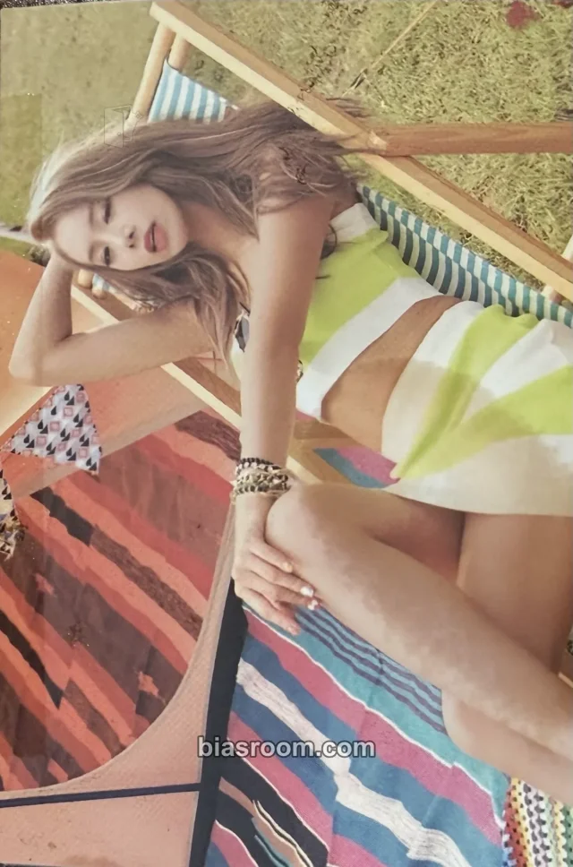 BESTie - U-Ji - Hot Baby Album album photocard