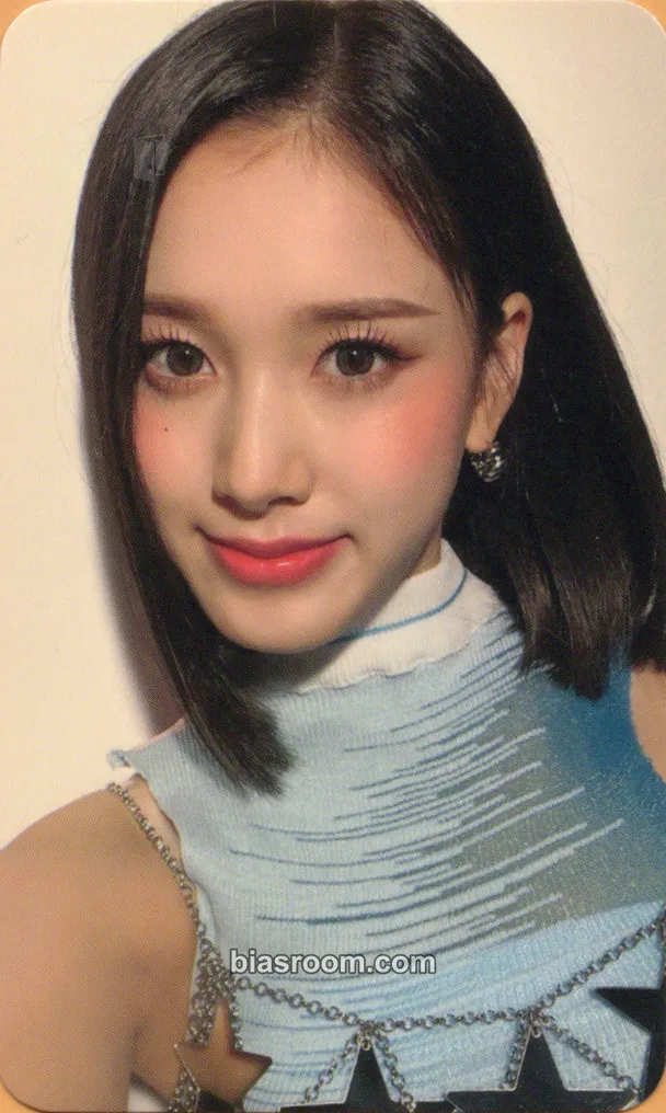 J YOUNG-LUV.COM Photocard - STAYC - STAYC K-pop photocard