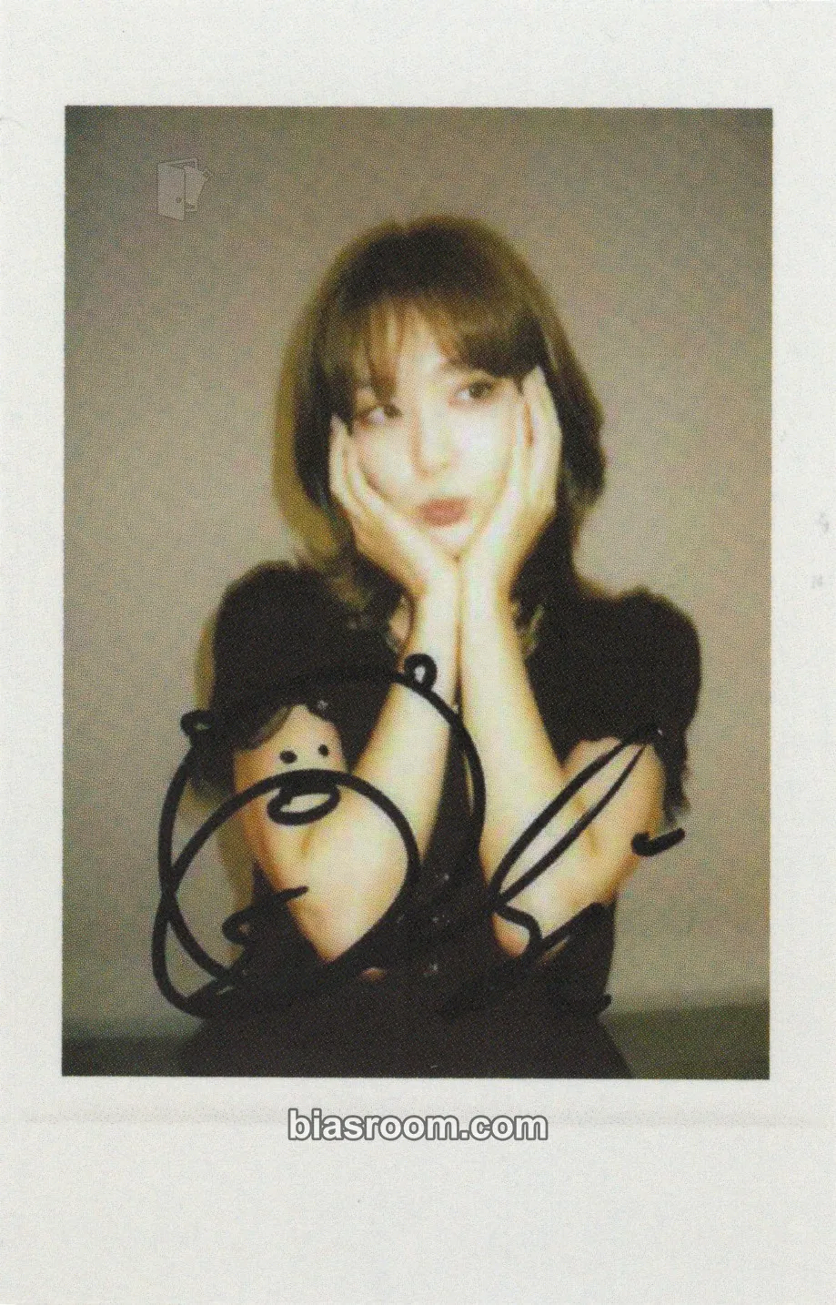 Seulgi Tilt Photocard - Red Velvet - Red Velvet K-pop photocard