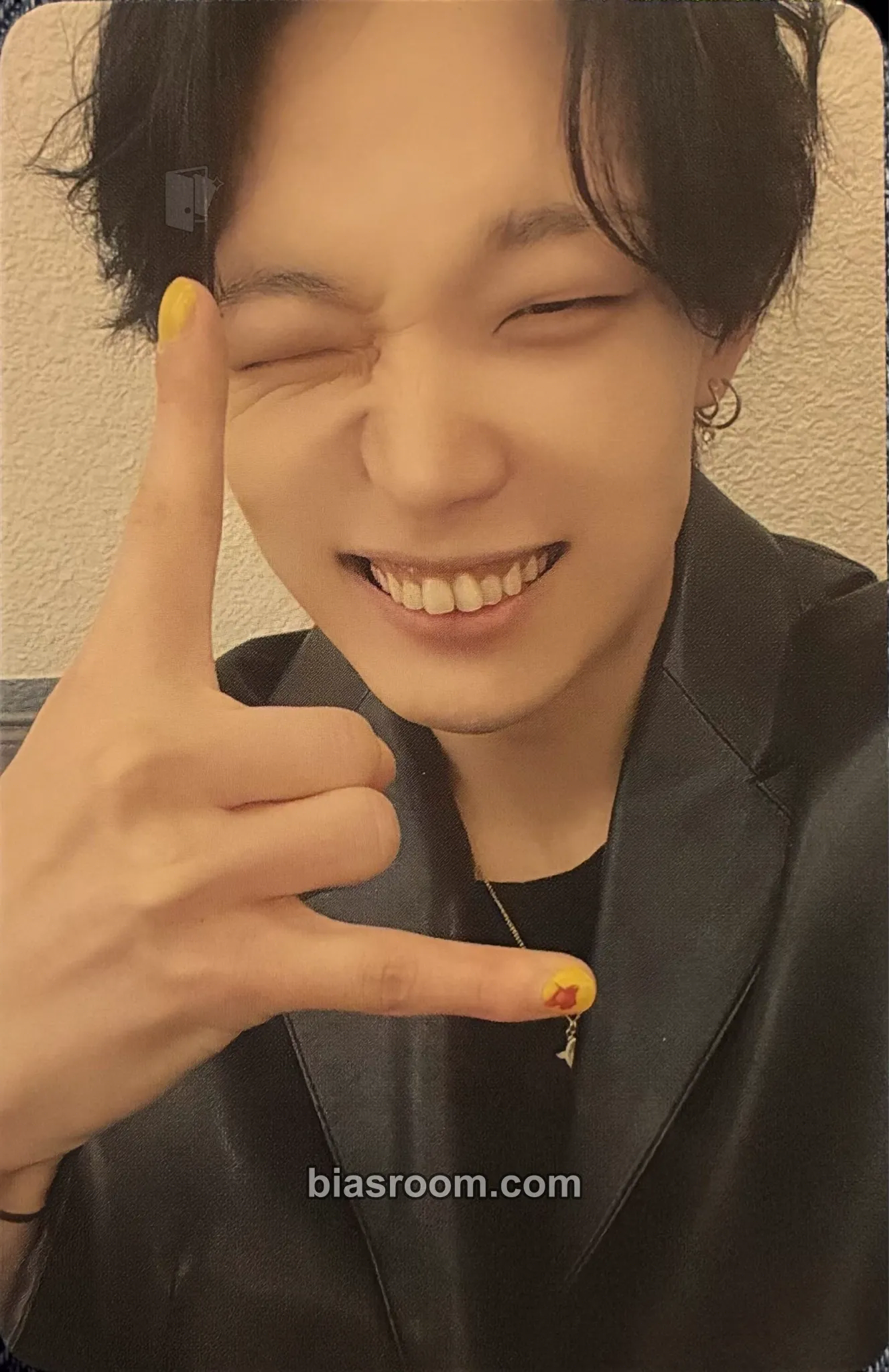 Bobby iKON WORLD TOUR TAKEOFF (2023) Photocard - iKON - iKON K-pop photocard