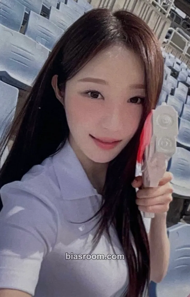 Chaesol Sweetie but Saltie Photocard - cignature - cignature K-pop photocard