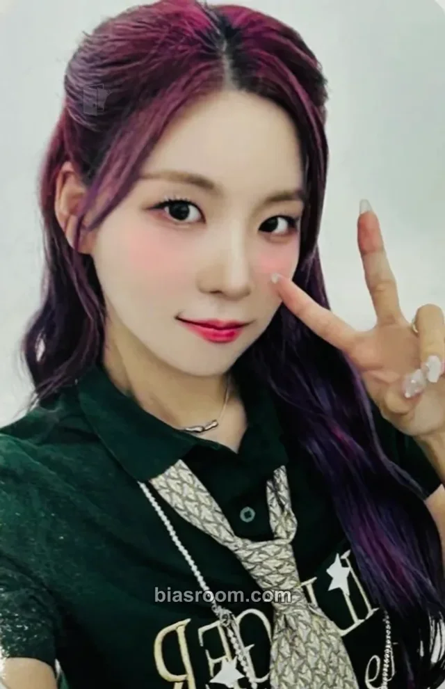 cignature - Seline - Sweetie but Saltie Album whosfan round 8 fansign