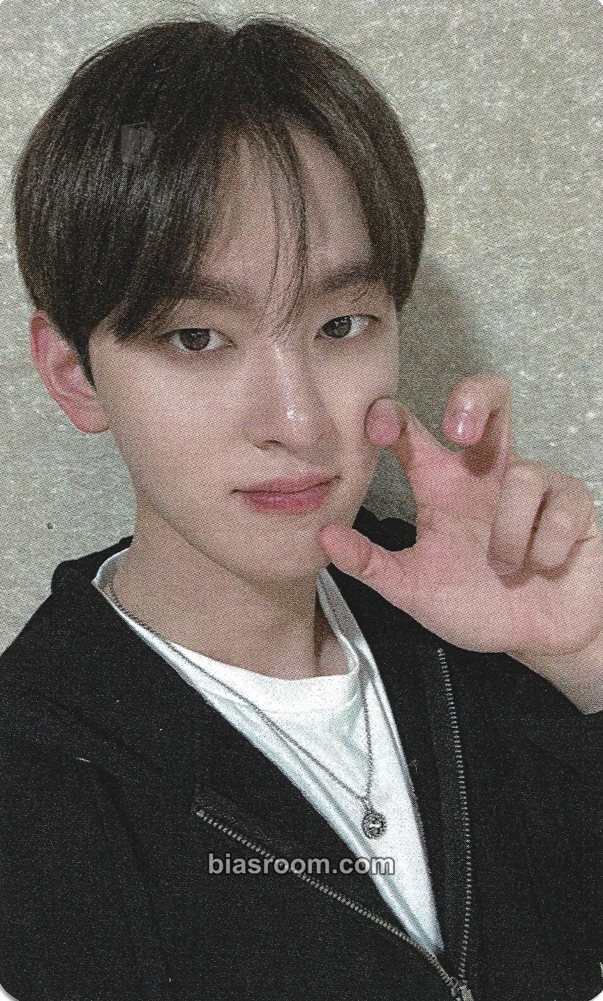 Hyunsik Throw A Dice Photocard - XODIAC - XODIAC K-pop photocard