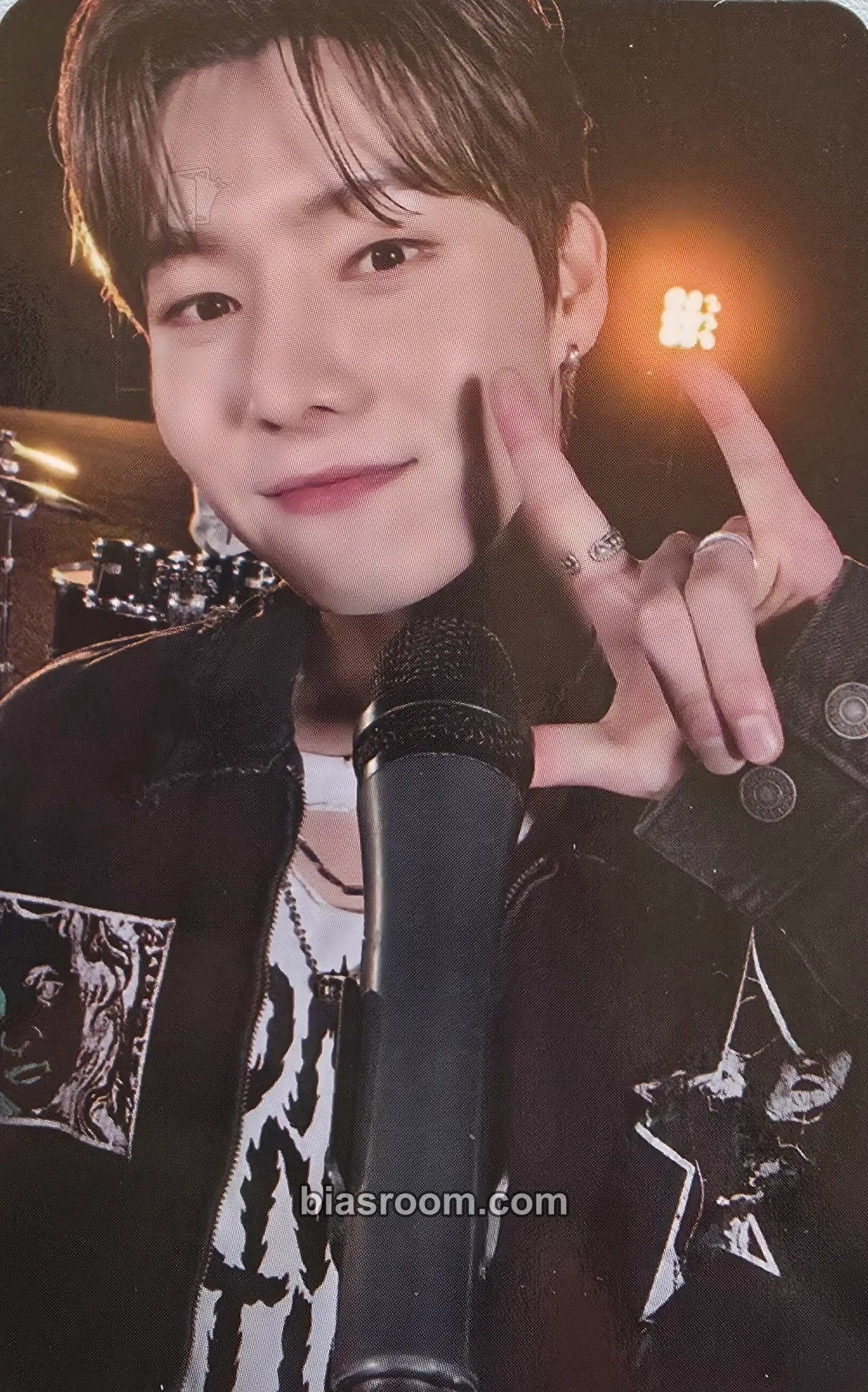 Yonghoon Timeless (or A Small Room Full of Time) Photocard - ONEWE - ONEWE K-pop photocard