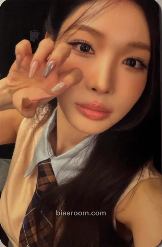 I.O.I - Chung Ha - LOOP Album pob (pre-order benefit) musickorea (music korea)