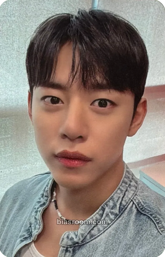 Daehyun BANG&JUNG&YOO&MOON - 2024 The Last Fan-Con 'CURTAIN CALL' Photocard - BANG&JUNG&YOO&MOON - BANG&JUNG&YOO&MOON K-pop photocard