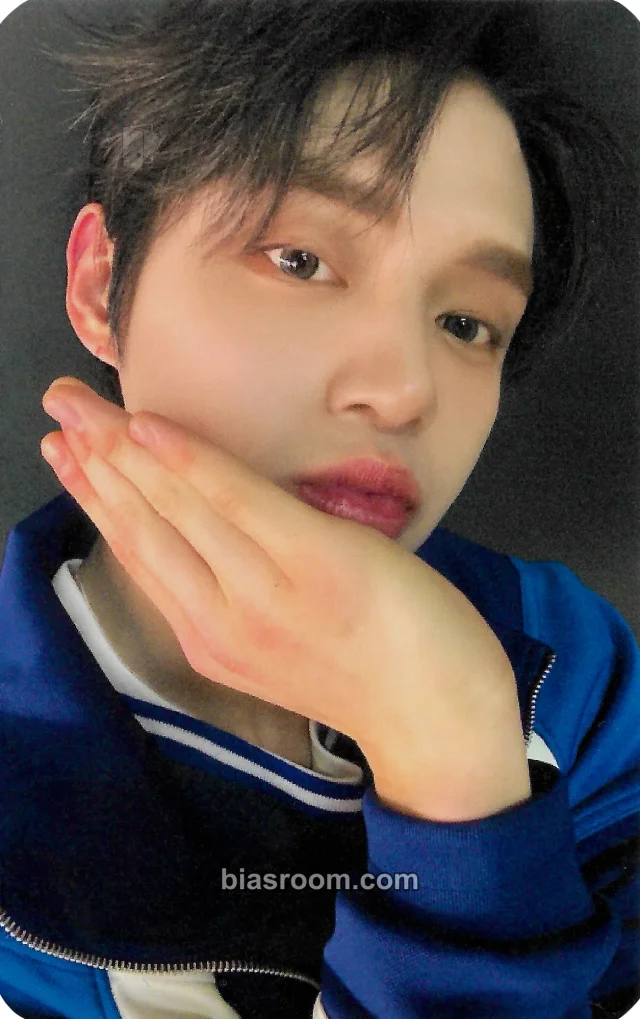 ZEROBASEONE - Jiwoong - KCON 2025 Event purchase benefit pop-up cafe japan exclusive