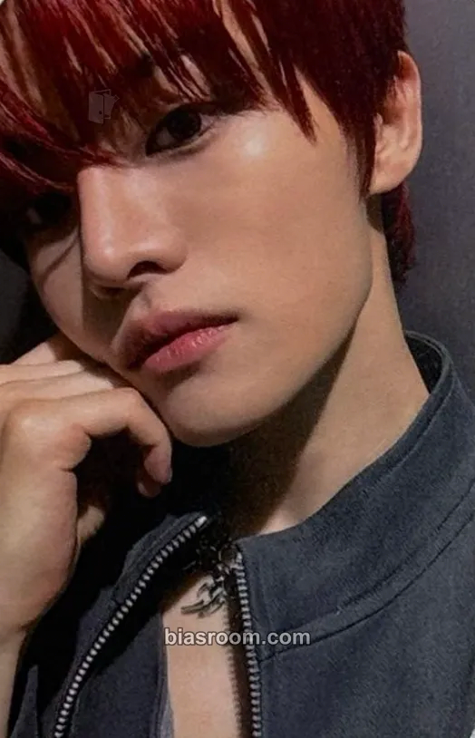 Jeon Minwook blackout Photocard - CLOSE YOUR EYES - CLOSE YOUR EYES K-pop photocard