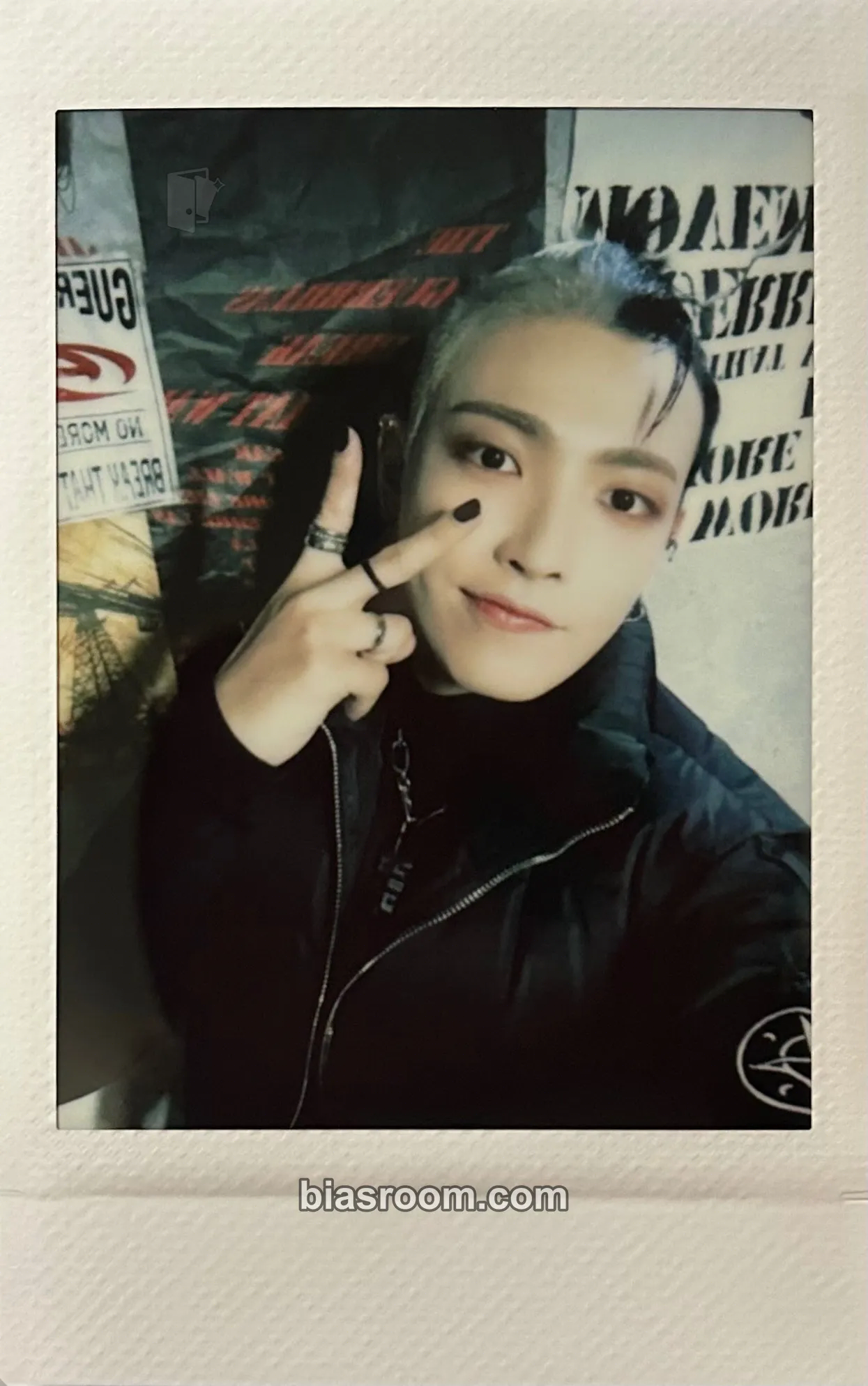 Hongjoong THE WORLD EP.1 : MOVEMENT Photocard - ATEEZ - ATEEZ K-pop photocard