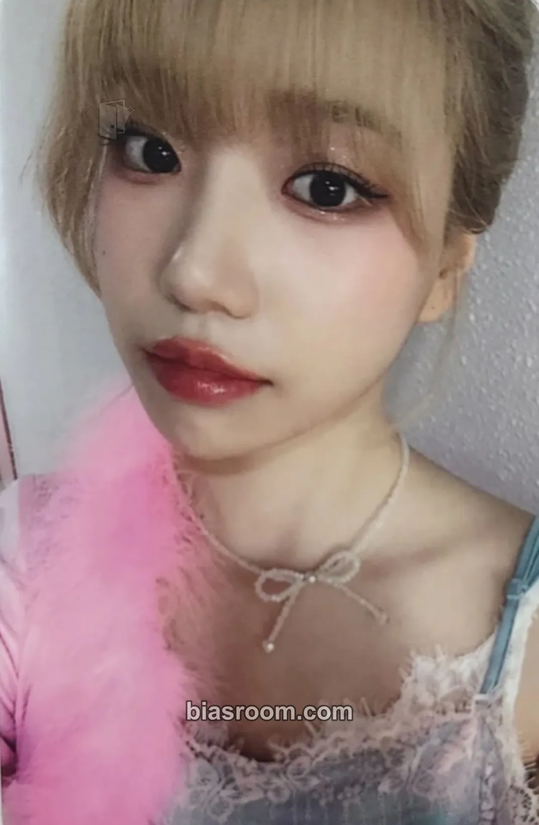 Jo Yuri Love All Photocard - Jo Yuri K-pop photocard