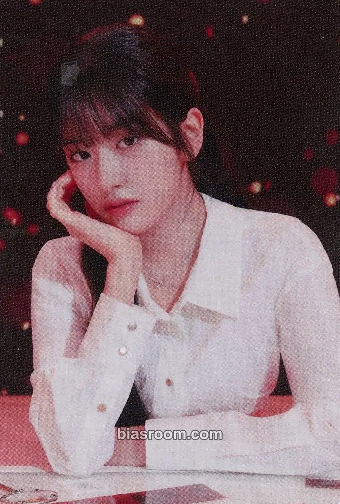 Yujin IVE The 1st World Tour : Show What I Have Photocard - IVE - IVE K-pop photocard