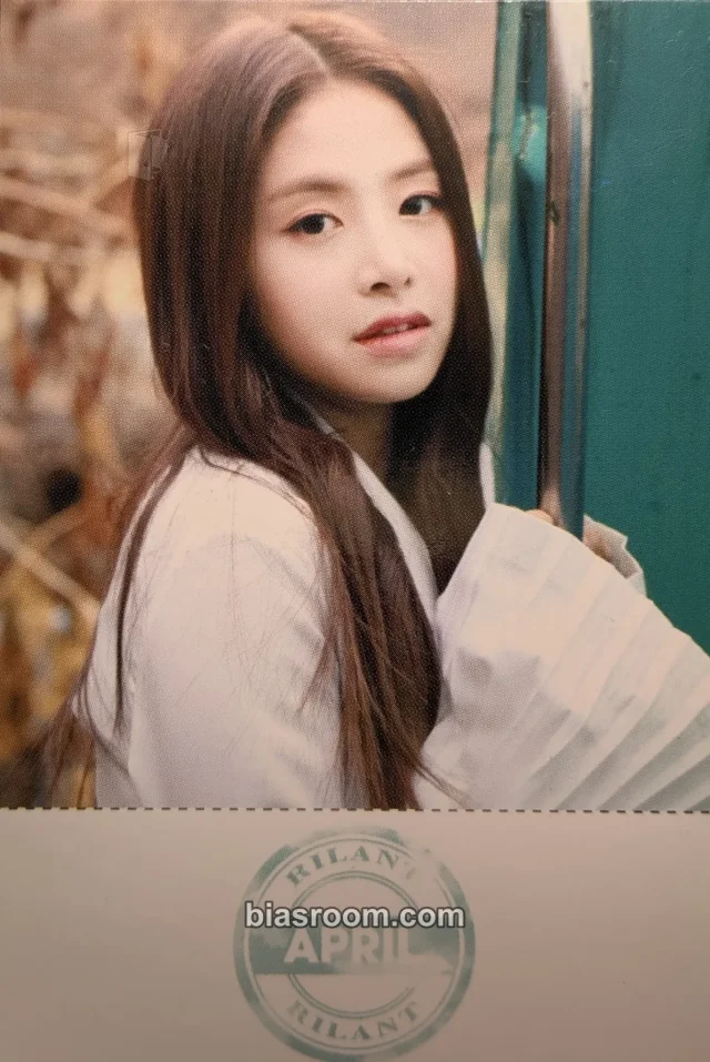 APRIL - Chaewon - Prelude Album album photocard
