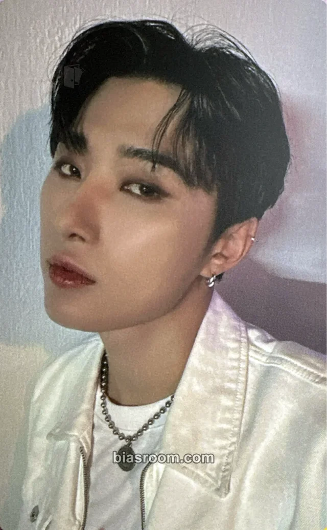 Omega X - Jaehan - Connect :Don't Give Up - 2022 World Tour Event photocard set