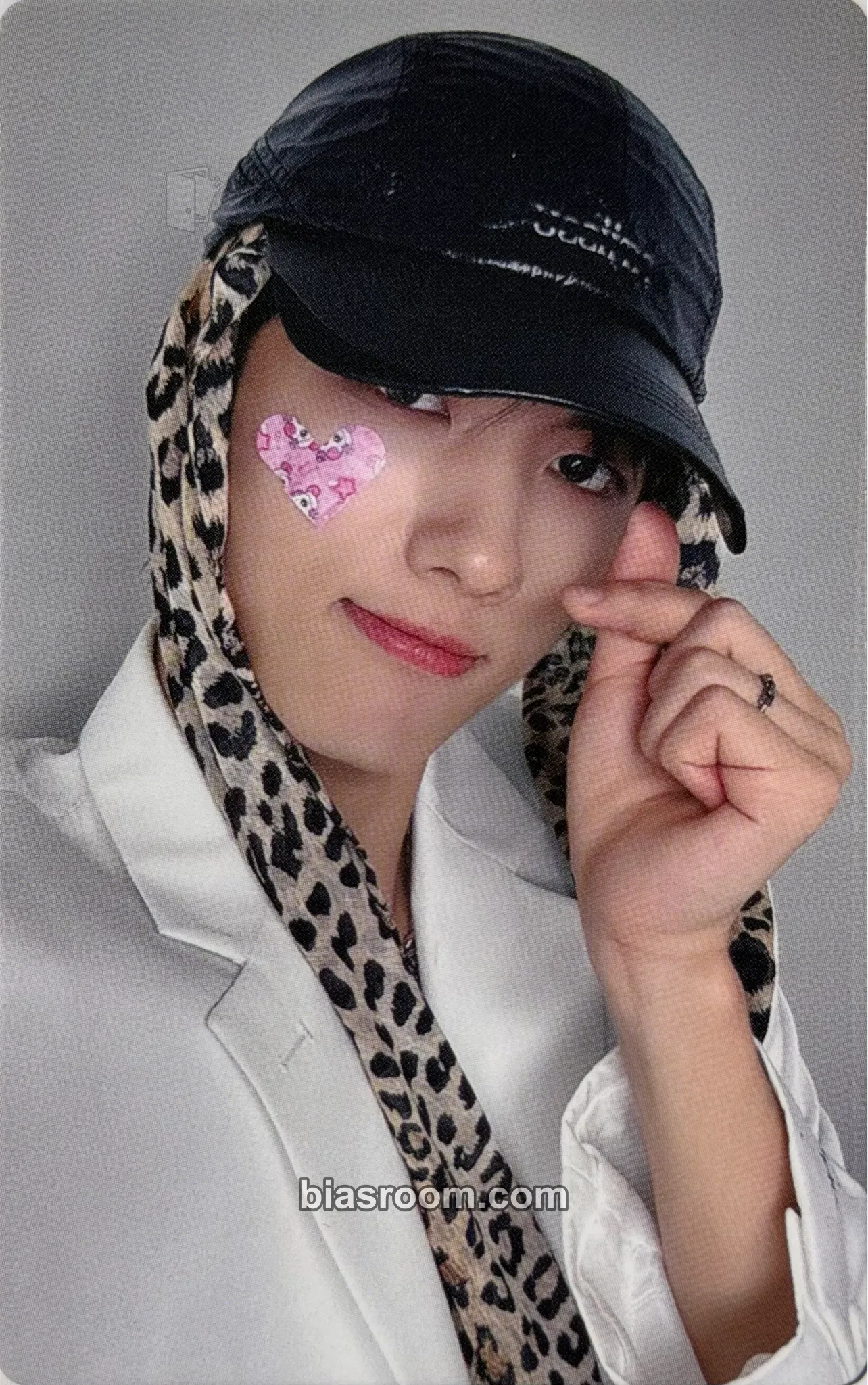 Hankook Crime Photocard - TRENDZ - TRENDZ K-pop photocard