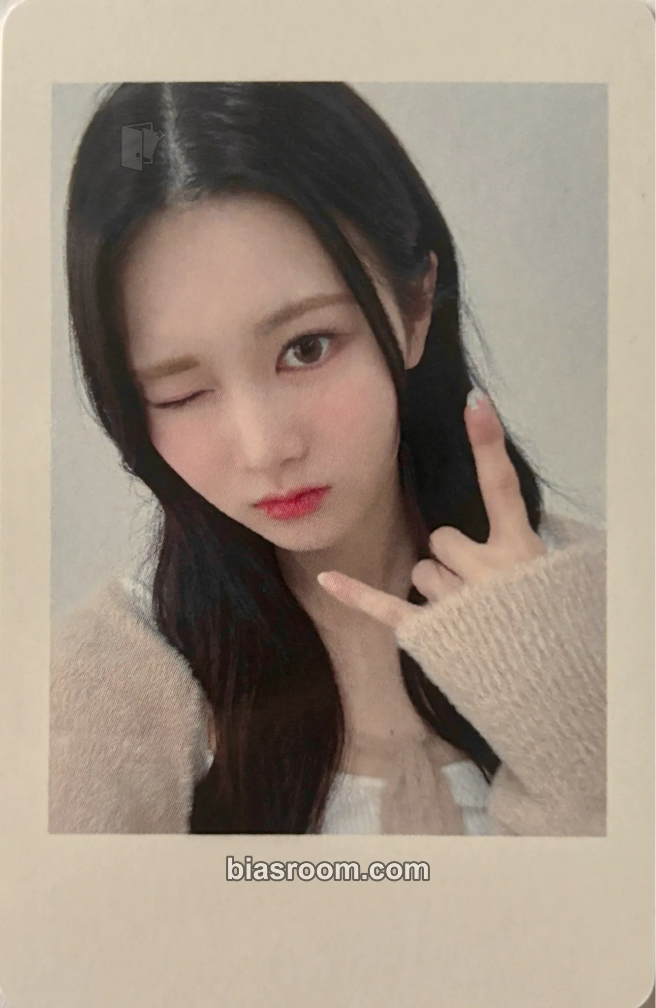Mayu Mujuk Photocard - tripleS - tripleS K-pop photocard