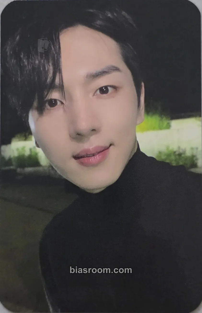 Kino POSE Photocard - PENTAGON - PENTAGON K-pop photocard