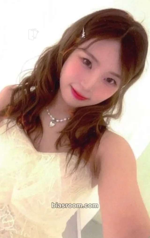 I:MOND - Miku - Under My Album video call (fancall) airmusic