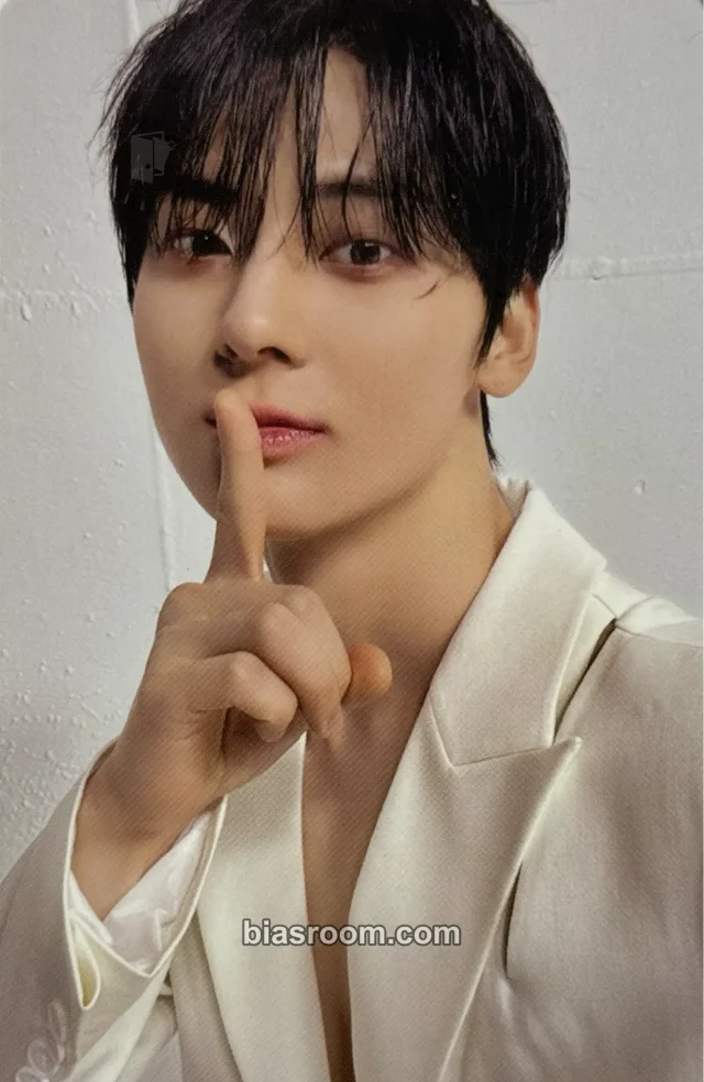 Hwang Minhyun - Minhyun - Truth or Lie Album broken version album photocard
