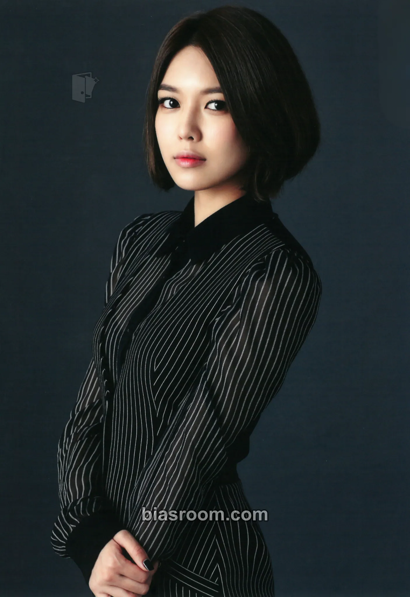 Sooyoung Girls' Generation Phantasia 4th Tour Photocard - Girls' Generation - Girls' Generation K-pop photocard