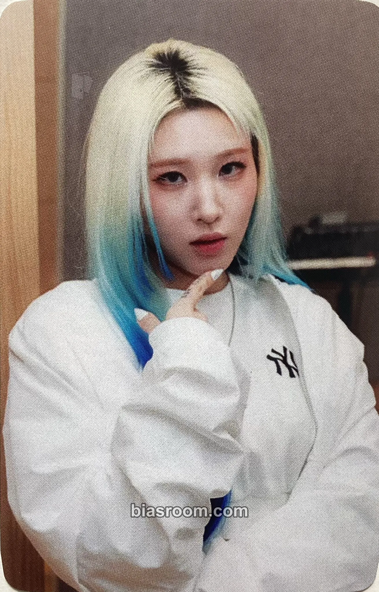 Hyunjung My Turn Europe Tour 2026 Photocard - Rolling Quartz - Rolling Quartz K-pop photocard