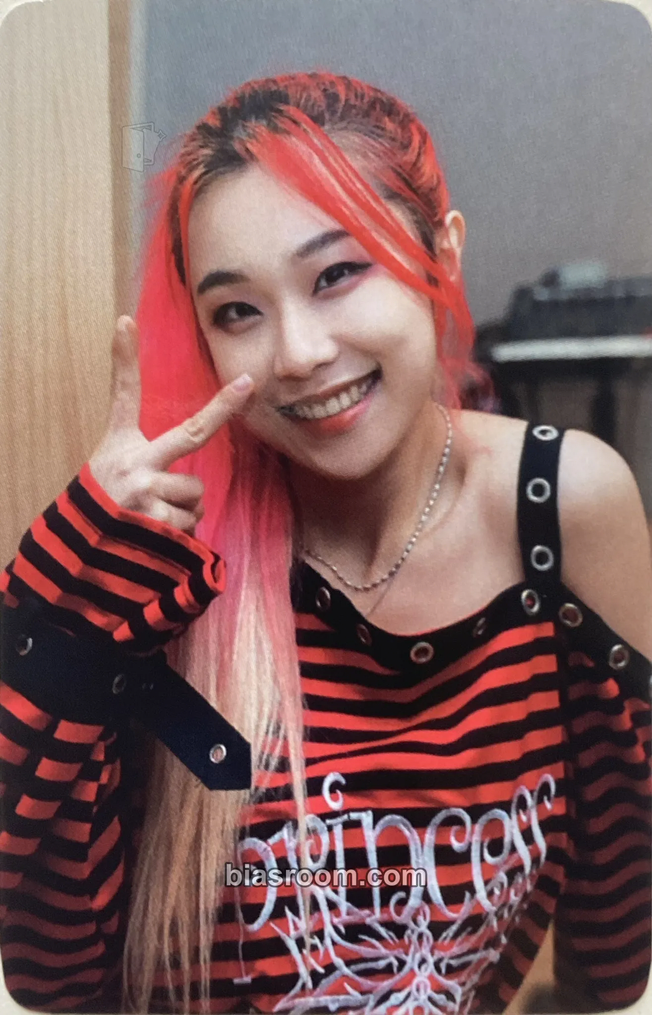 Iree My Turn Europe Tour 2026 Photocard - Rolling Quartz - Rolling Quartz K-pop photocard