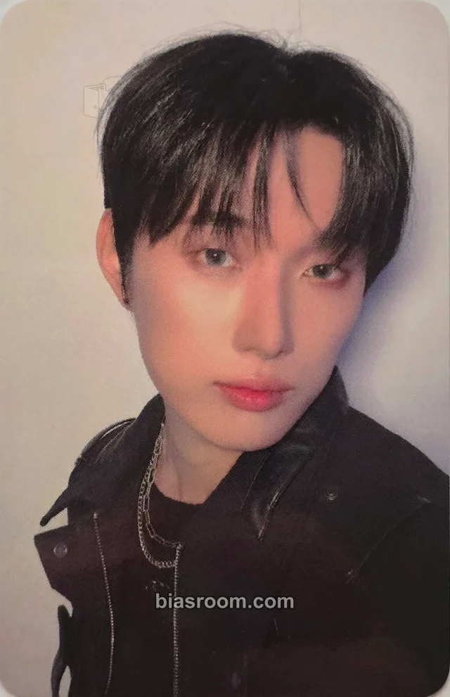 Omega X - Jaehan - RE:CONNECT Europe Tour Event merch photocard photocard set