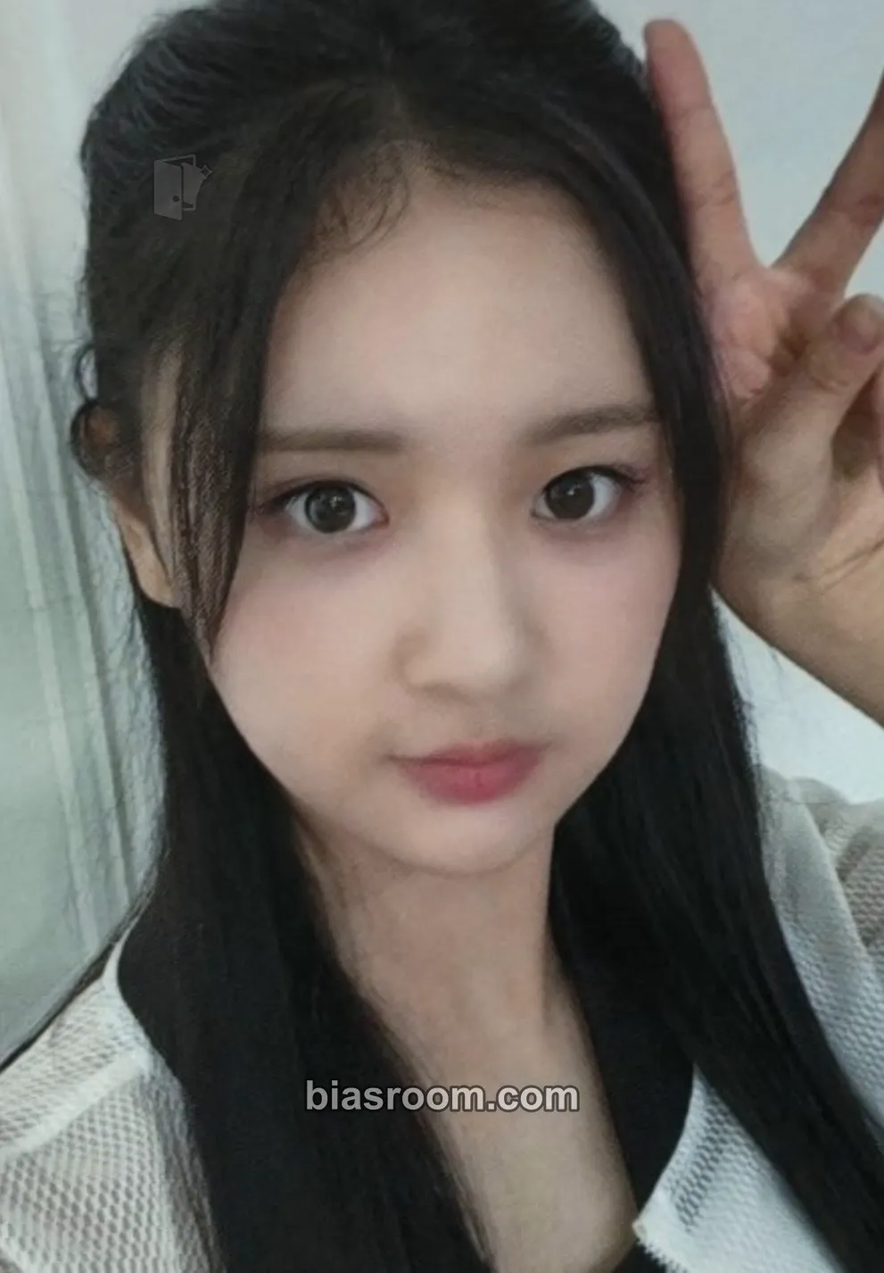 Julia Girls don’t cry Photocard - Candy Shop - Candy Shop K-pop photocard