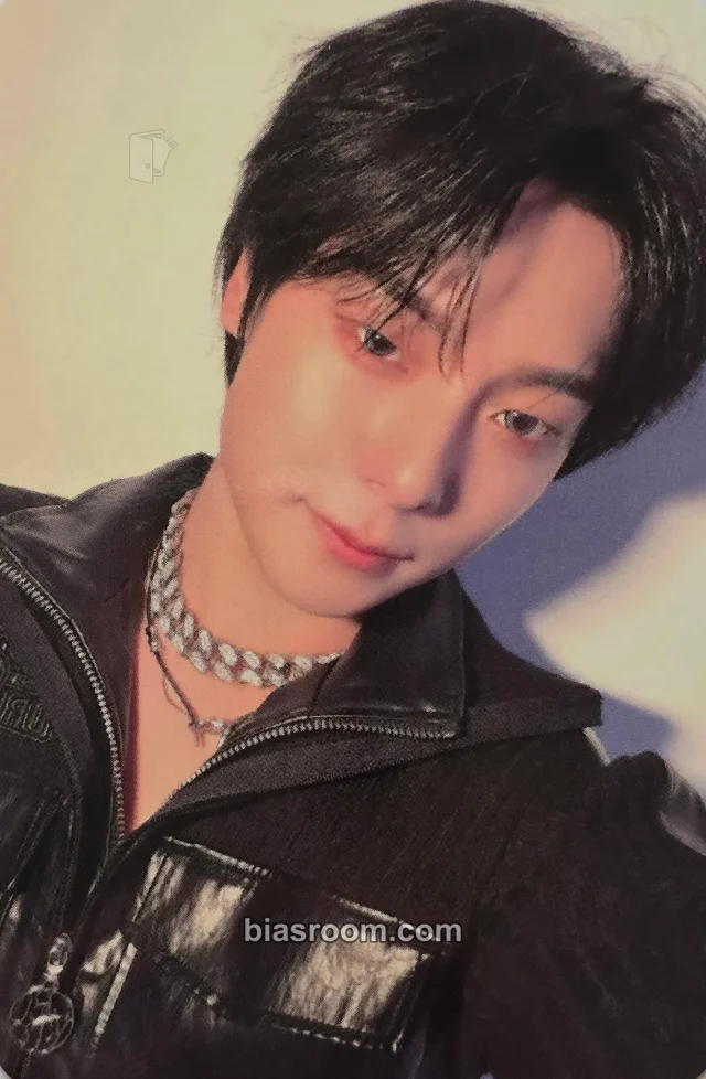 Omega X - Jehyun - RE:CONNECT Europe Tour Event merch photocard photocard set