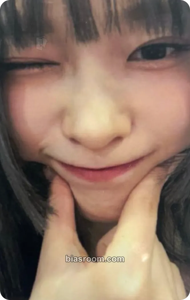 Lara Secondary Page Photocard - DreamNote - DreamNote K-pop photocard